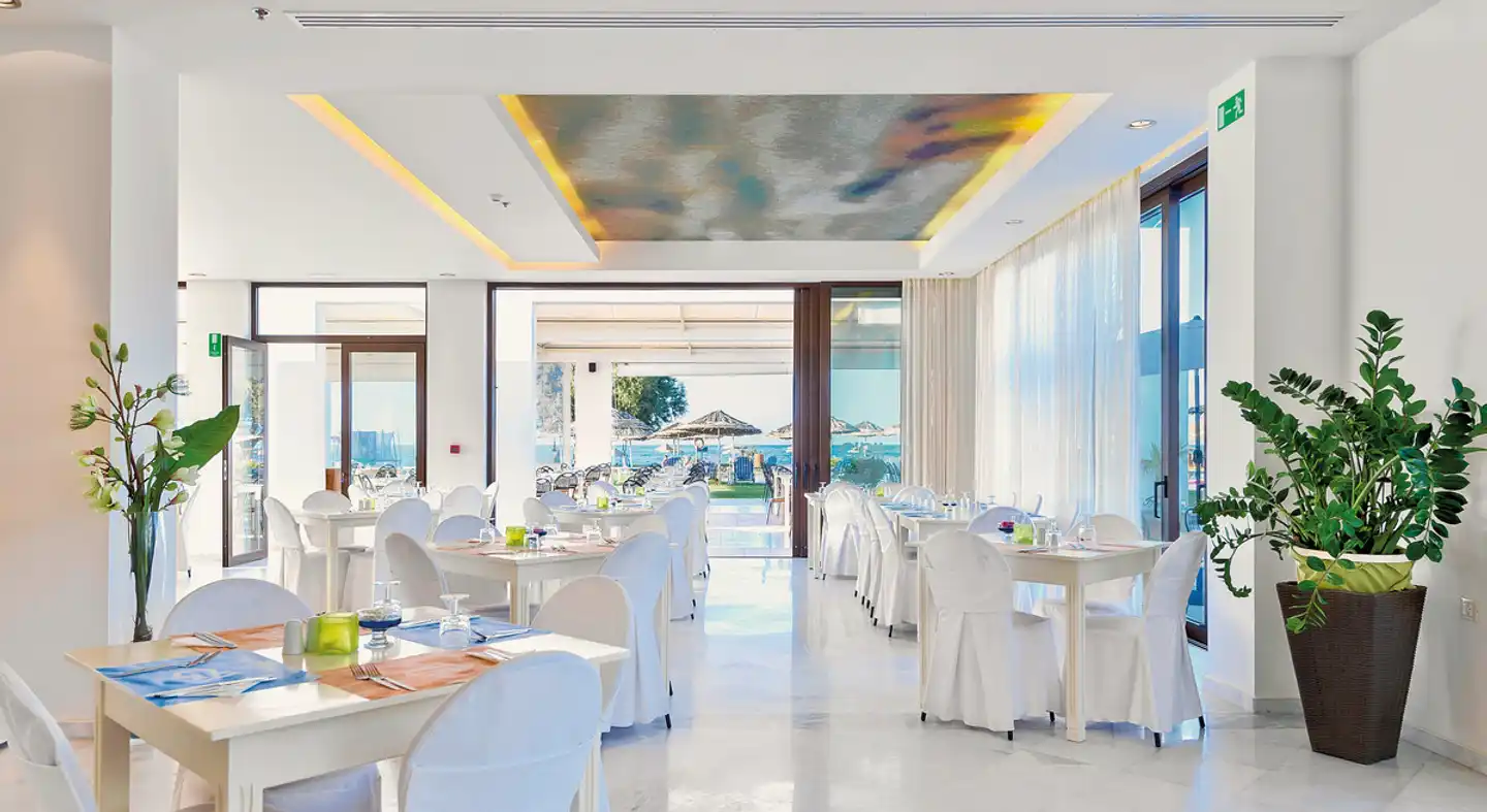 Geraniotis Beach Restaurant