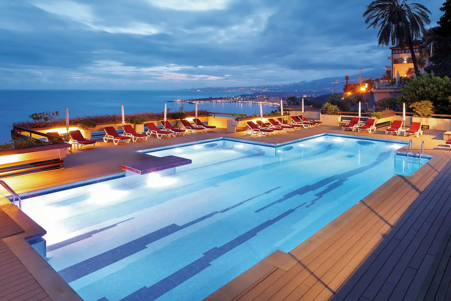 Monte Tauro Pool
