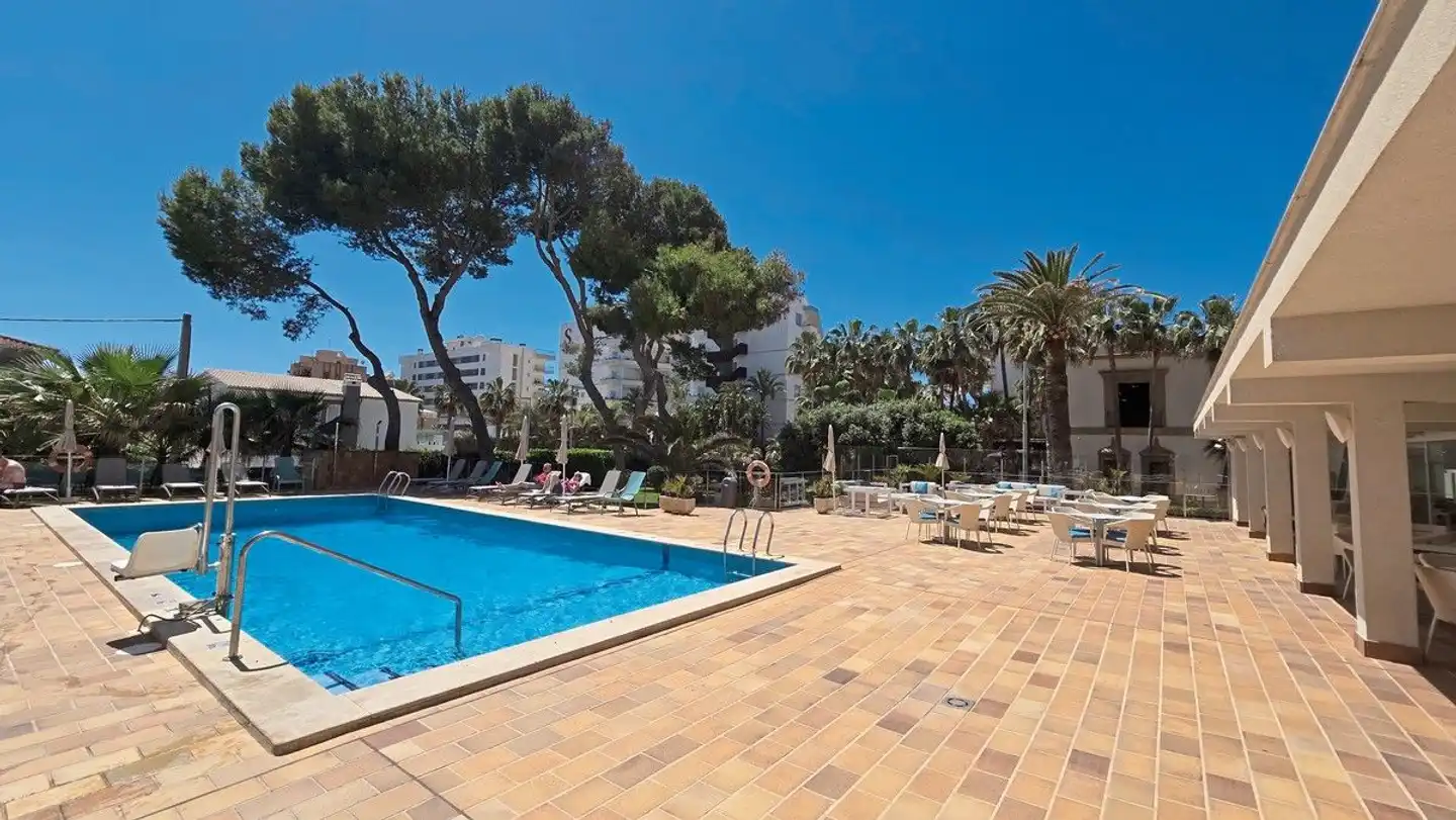 Leman Pool