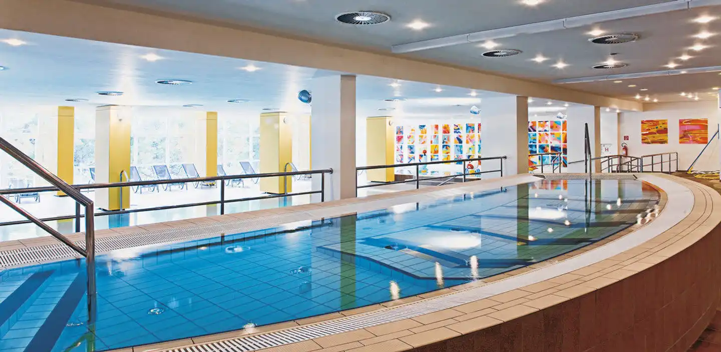 Aurora Hallenbad
