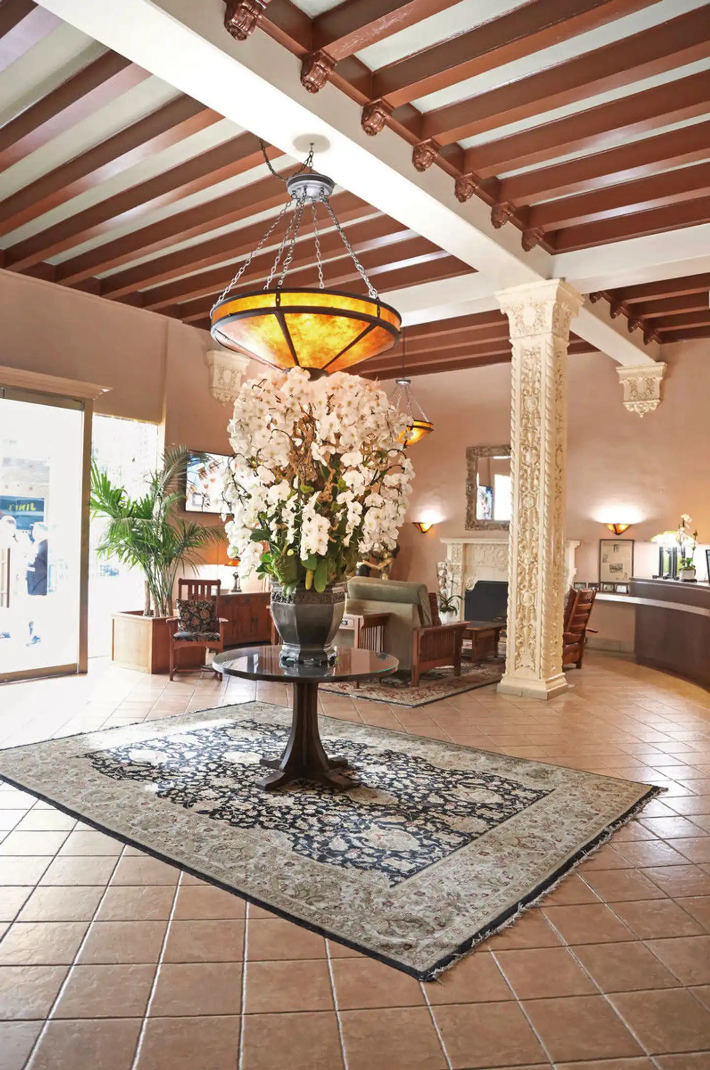 Hotel Carmel Lobby