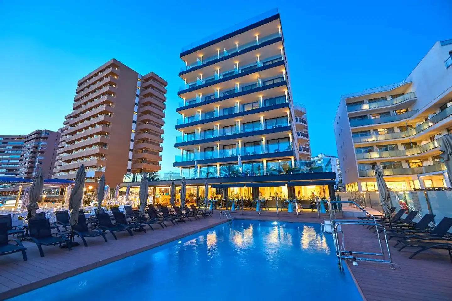 Negresco Beach Aussenansicht