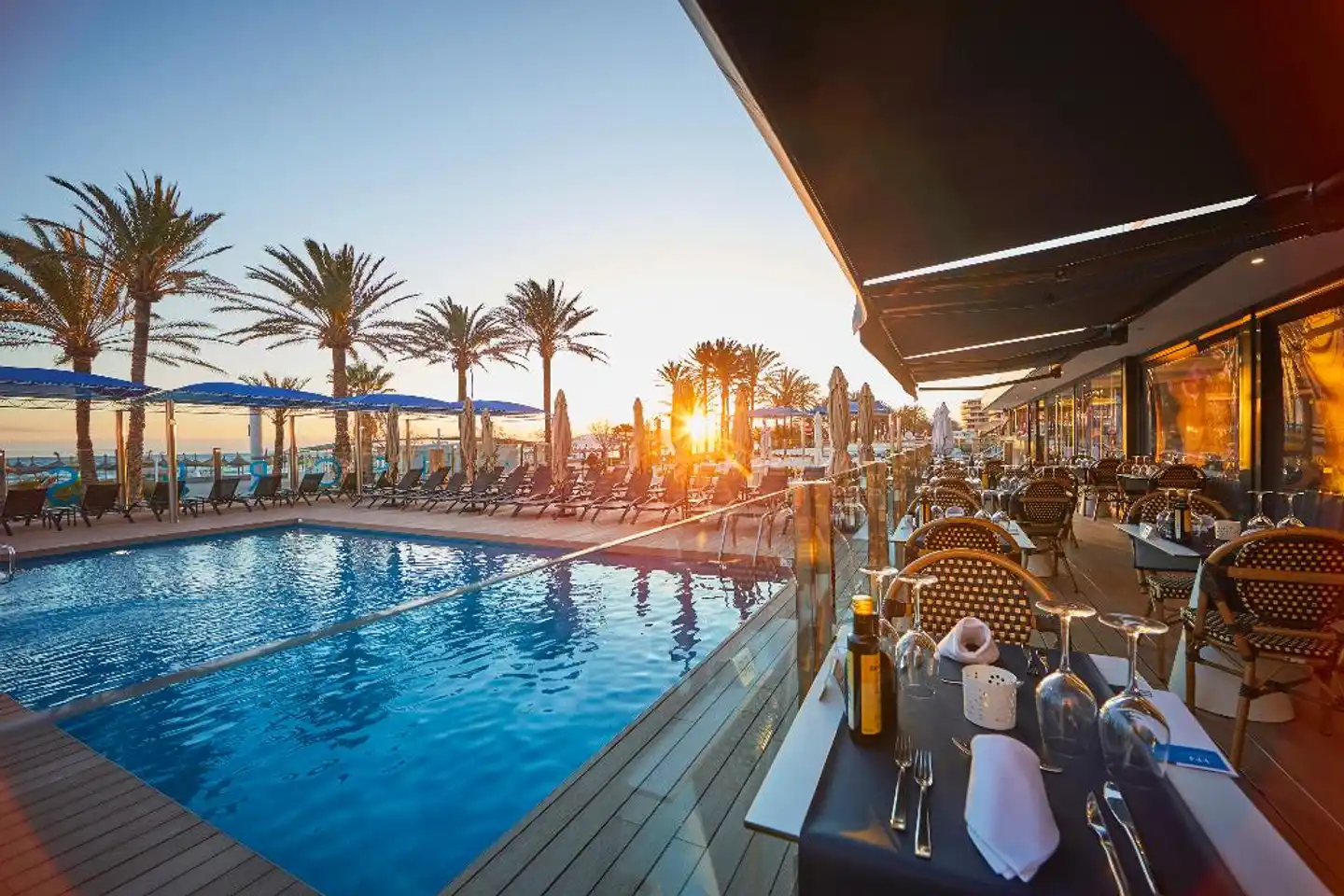 Negresco Beach Pool