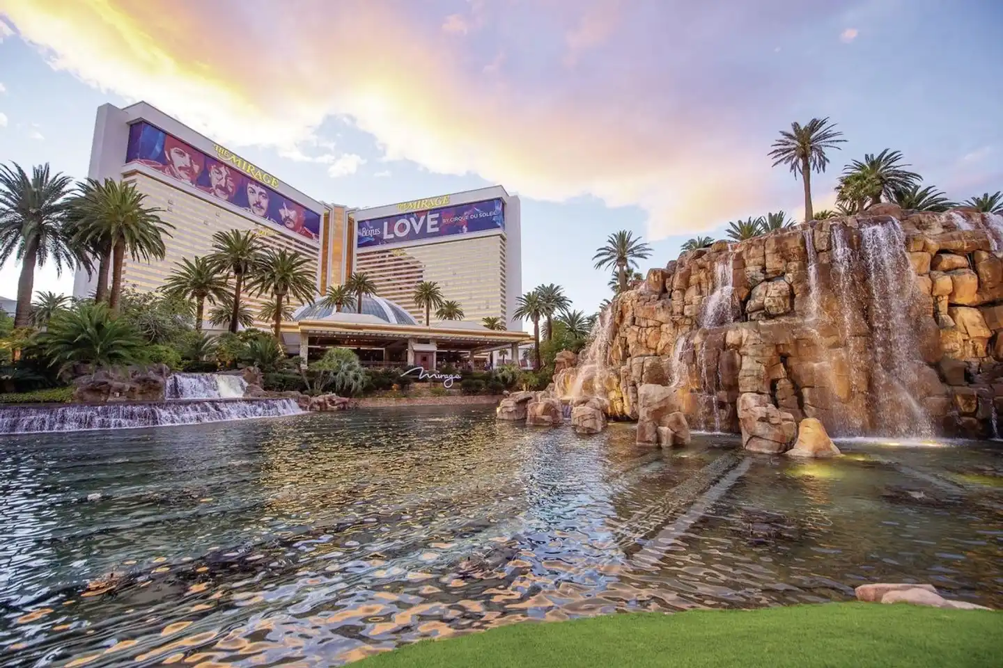 The Mirage Hotel & Casino Aussenansicht