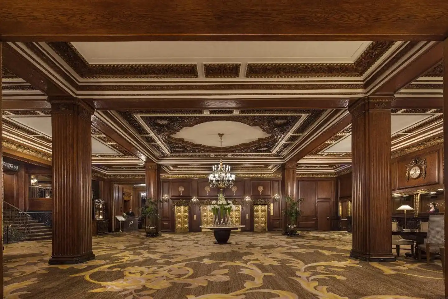 Boston Omni Parker House Hotel Lobby