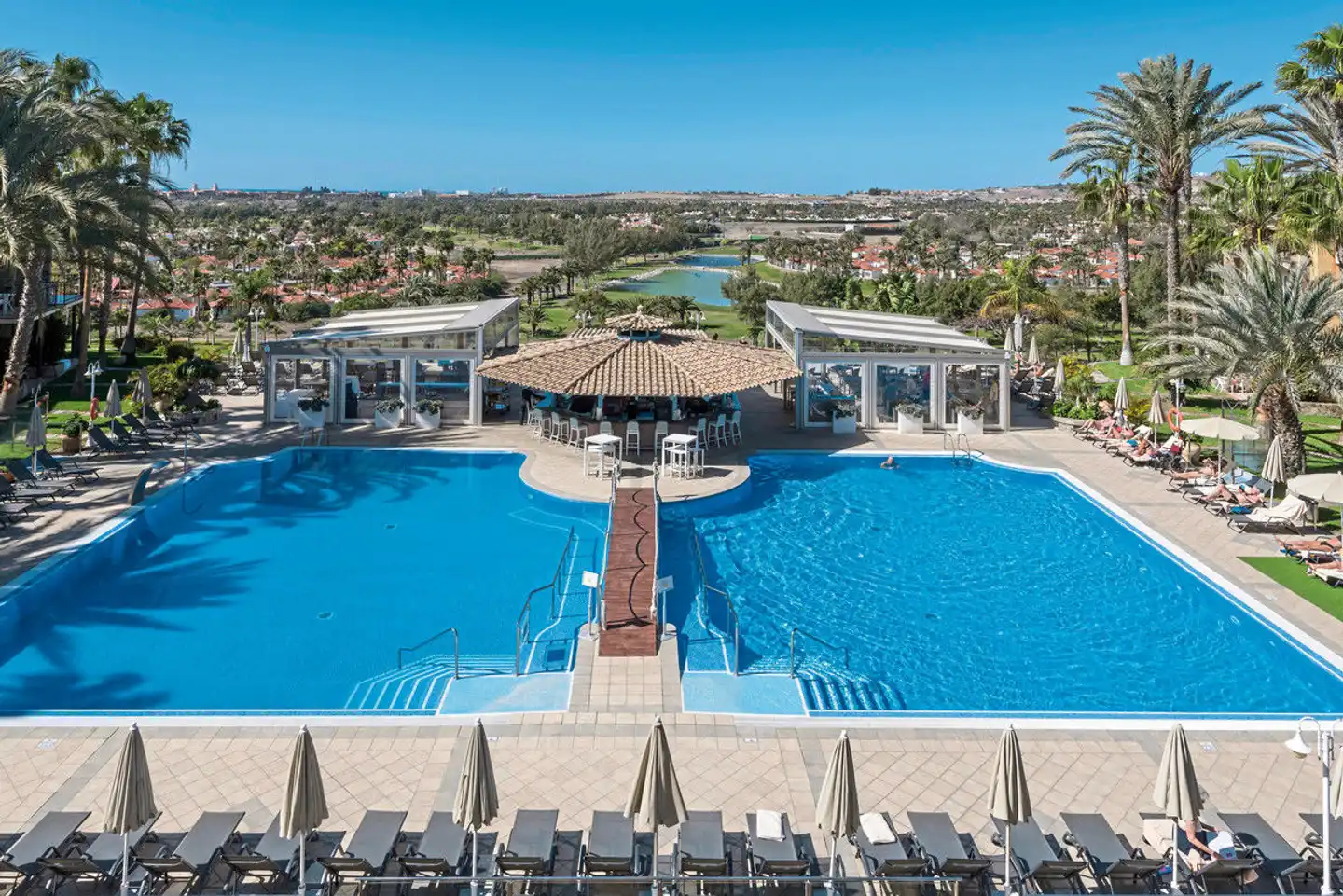Bull Vital Suites & Spa Boutique Hotel Pool