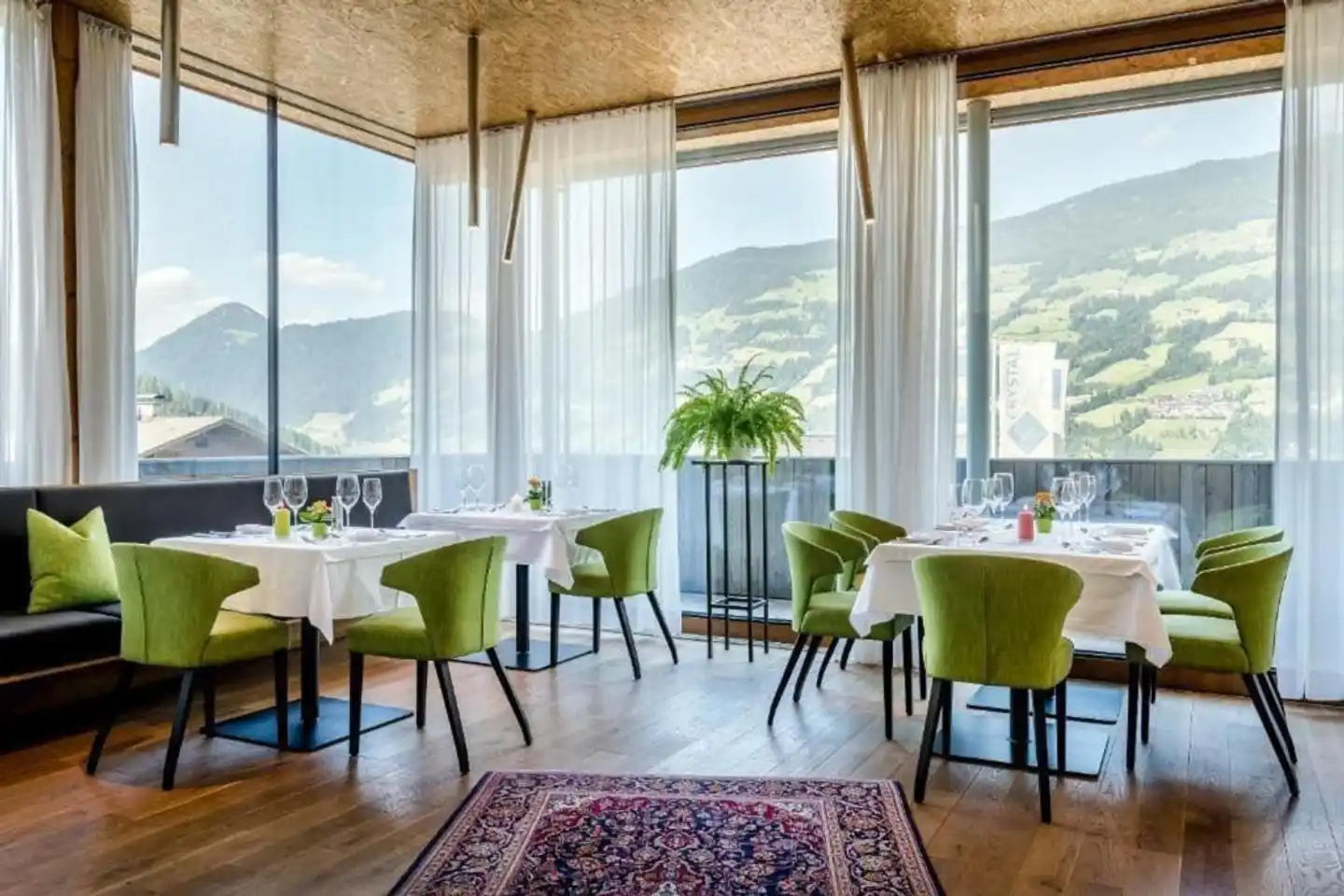 Gartenhotel CRYSTAL Restaurant