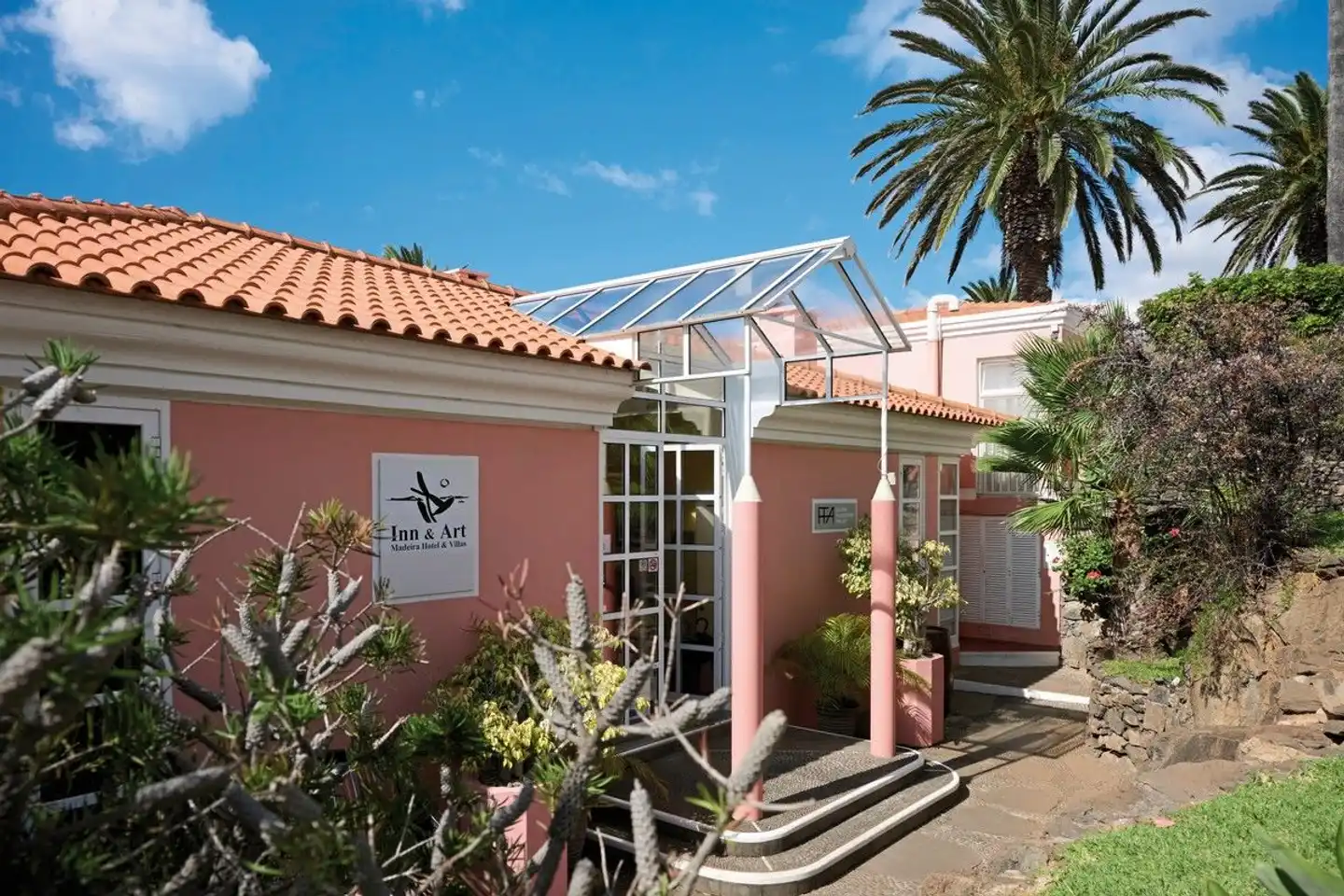 Inn & Art Madeira Aussenansicht