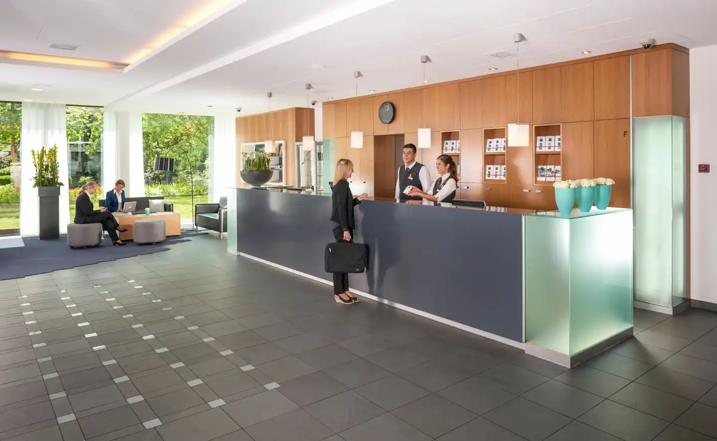 Essential by Dorint Basel City Lobby
