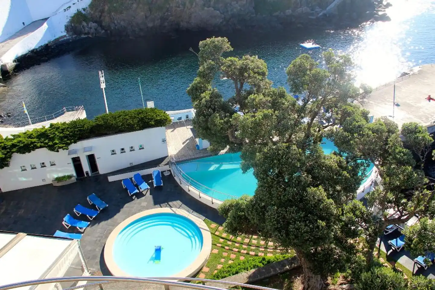 Do Caracol Pool