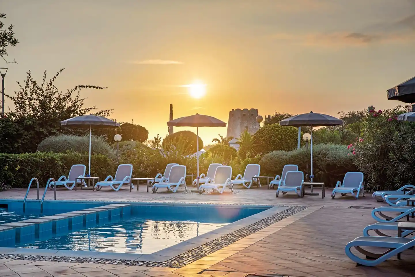 La Torre Pool
