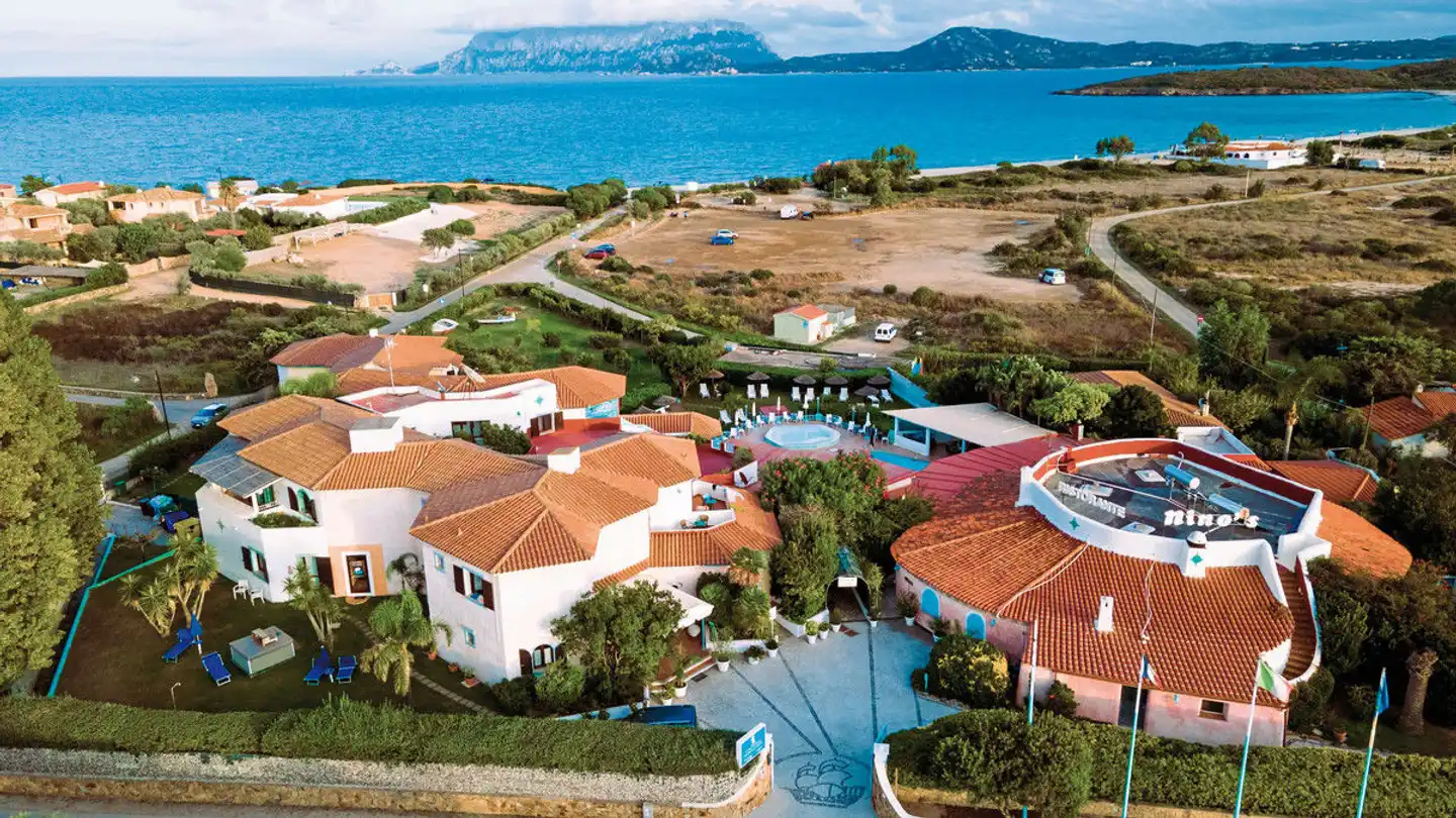 Stefania Boutique Hotel by the Beach Terrasse