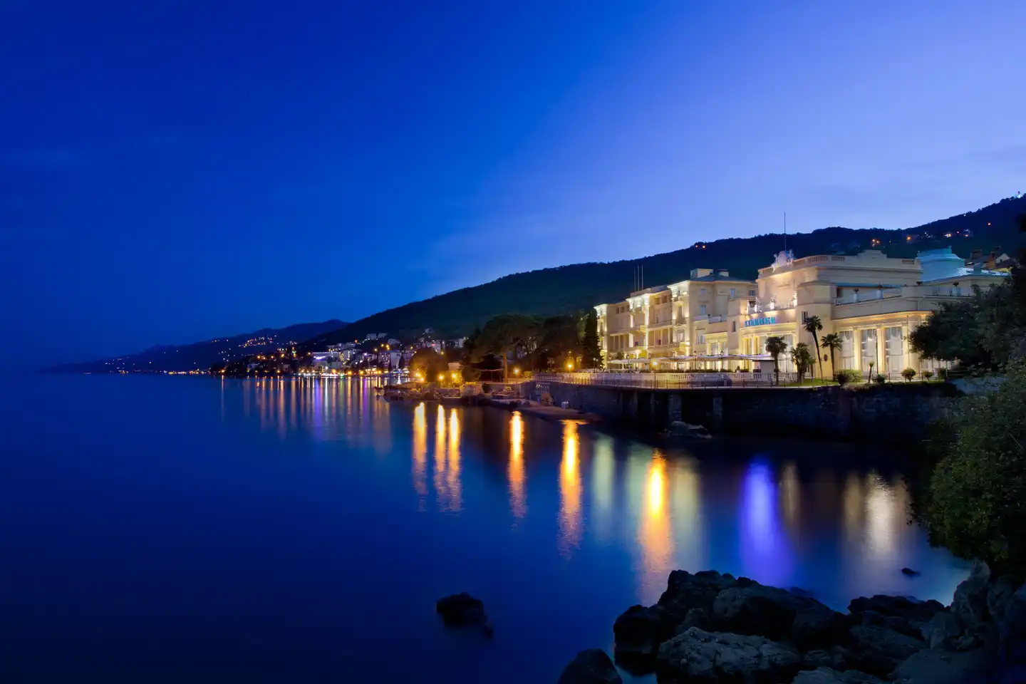 Remisens Premium Hotel Kvarner Landschaft