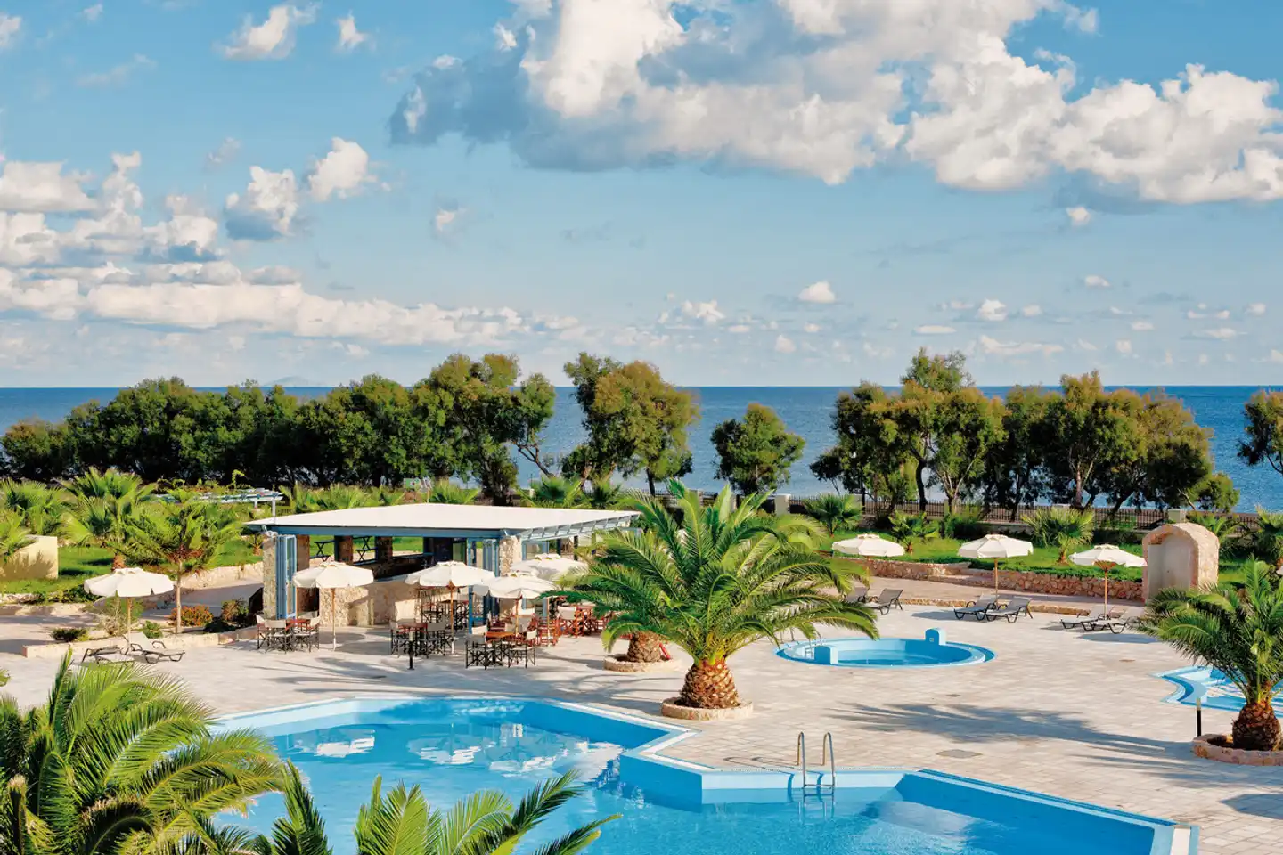 Santo Miramare Resort Pool