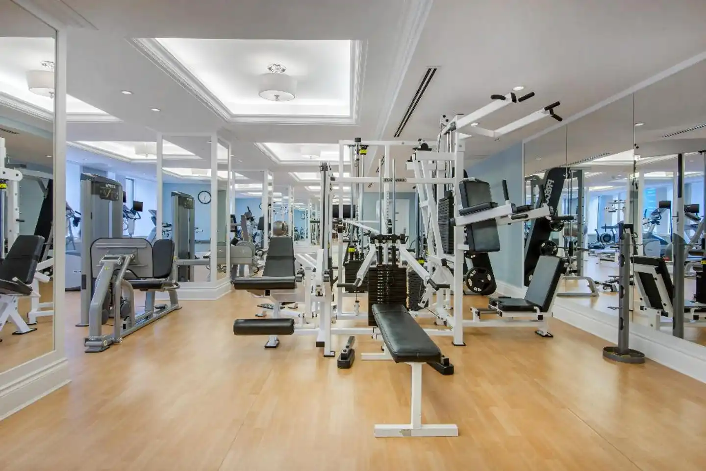 The Omni King Edward Hotel Sport und Entertainment