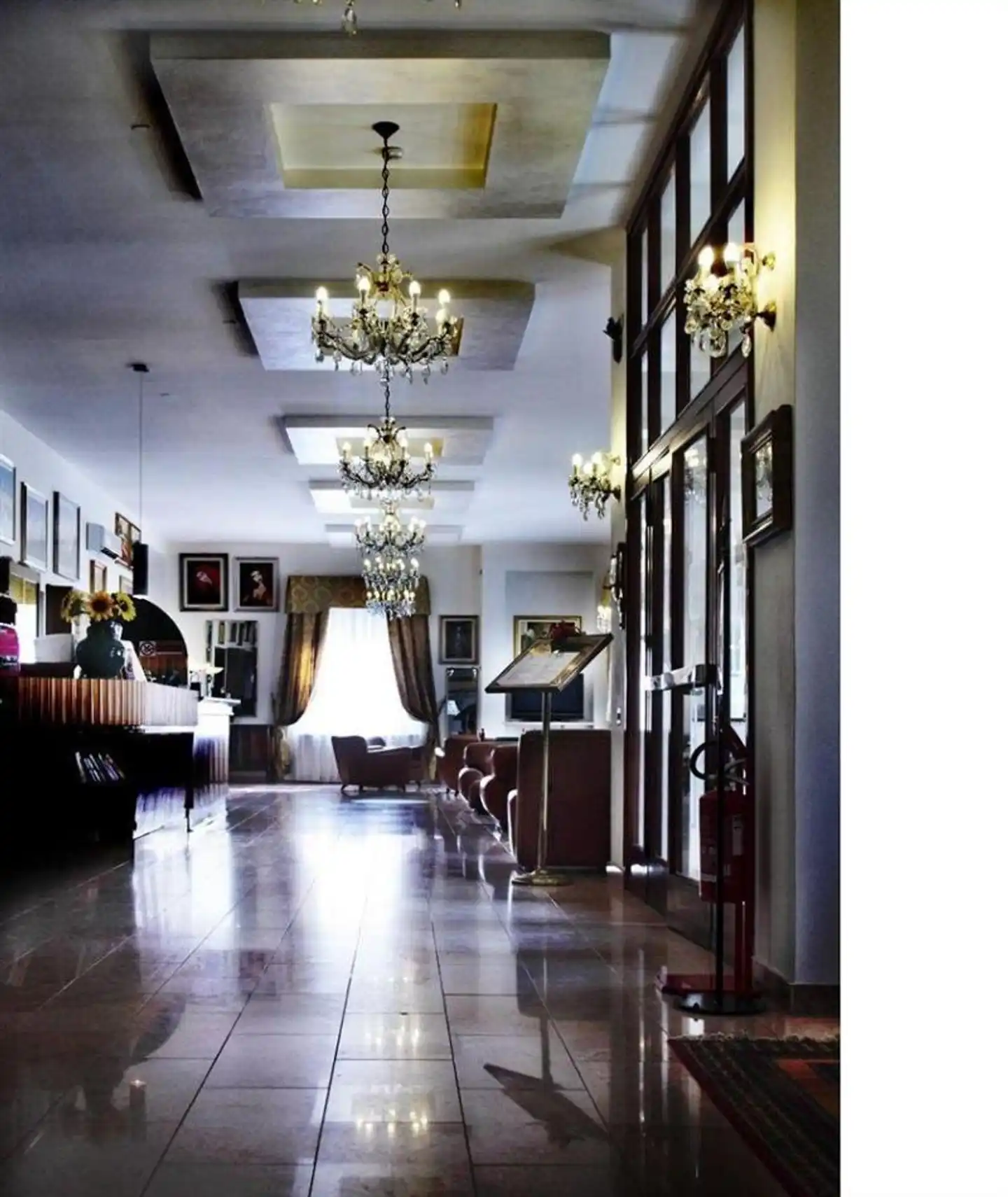 Hotel La Margherita Lobby