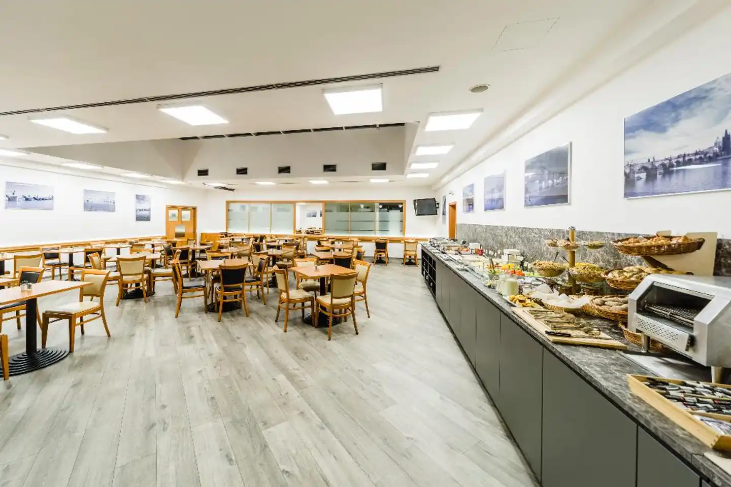 Archibald City Restaurant