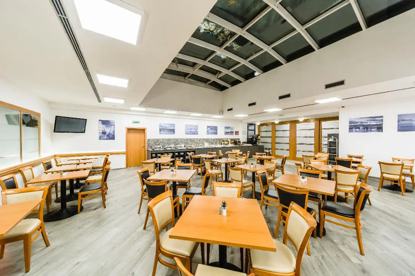 Archibald City Restaurant