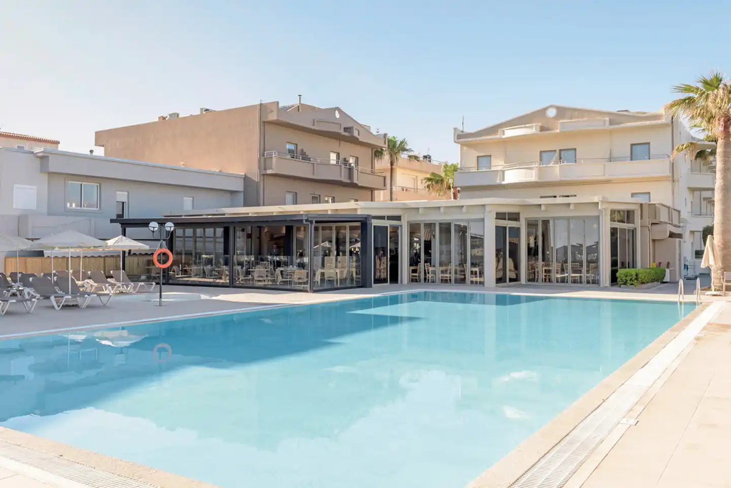 Neptuno Beach Pool