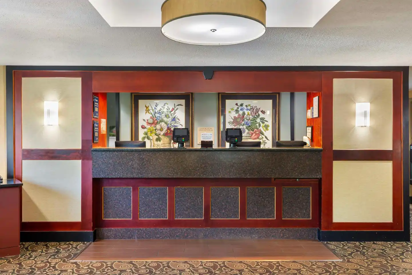 Best Western Rockland Lobby