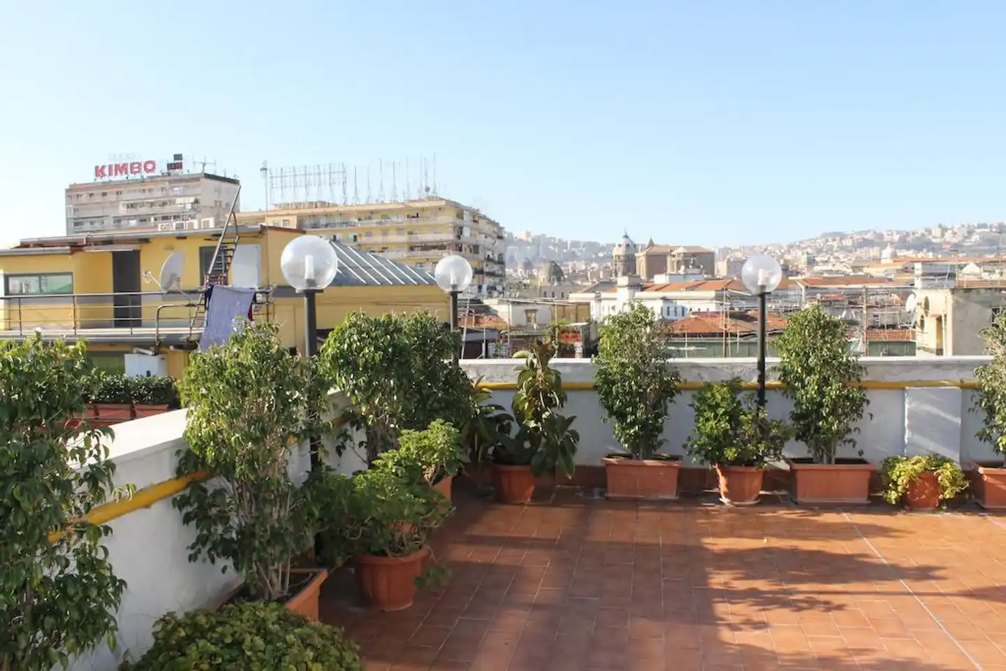 Garden Napoli Aussenansicht