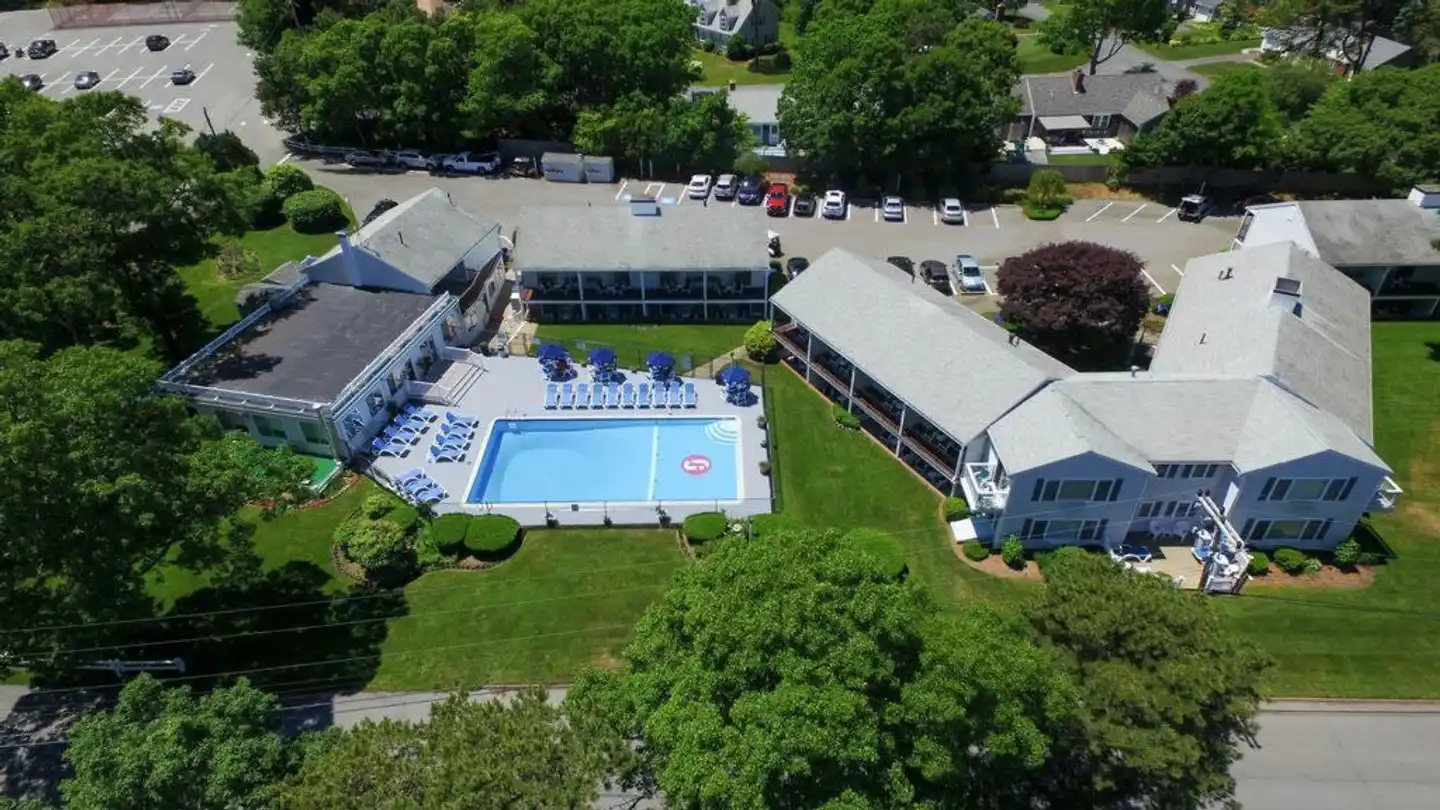 Blue Rock Resort Aussenansicht