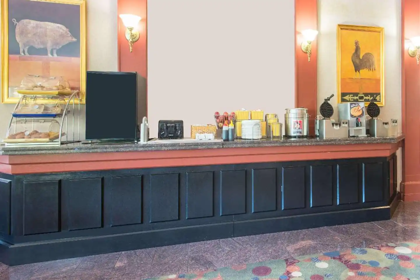 Days Inn by Wyndham Mystic Lobby