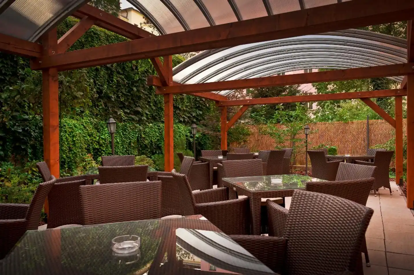 Alqush Downtown Hotel Terrasse