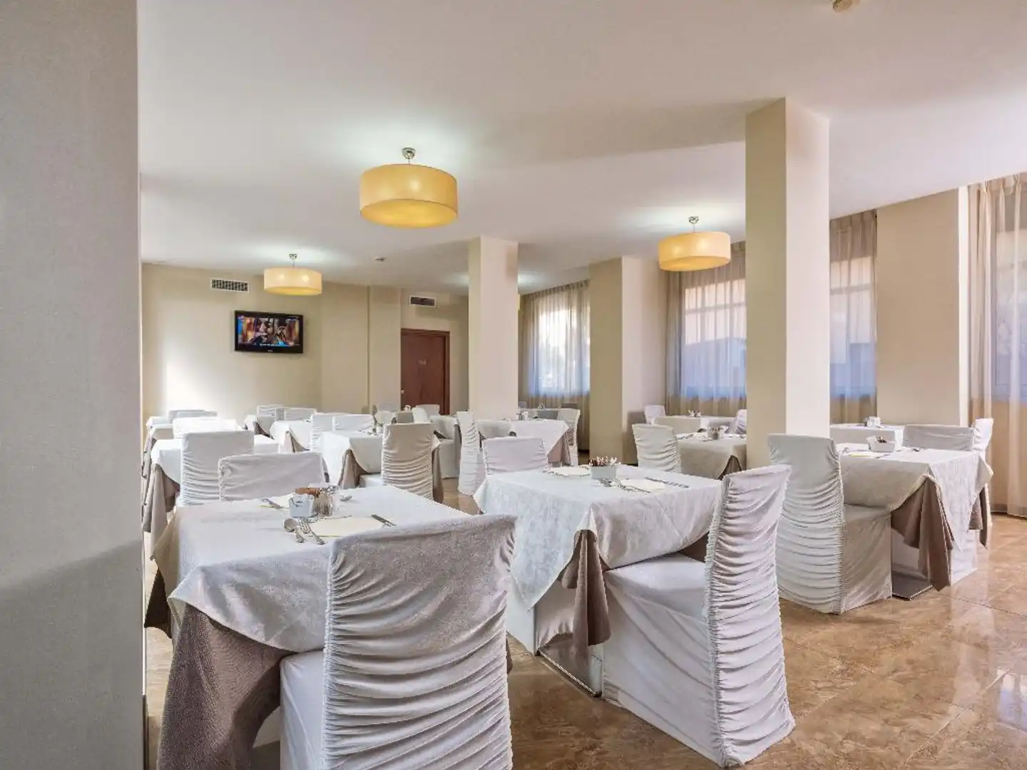 For You Restaurant
