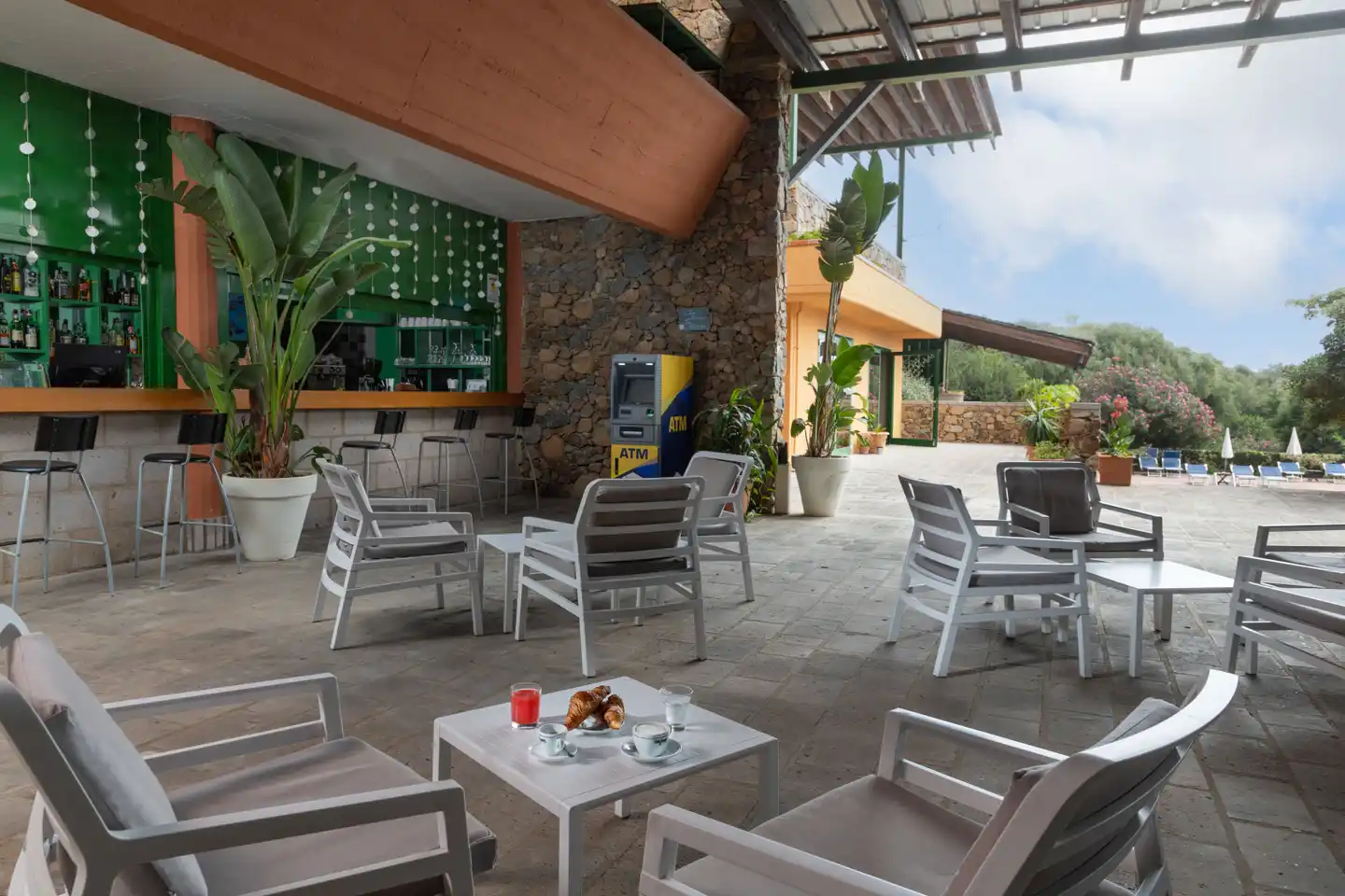 Baia Delle Ginestre Terrasse