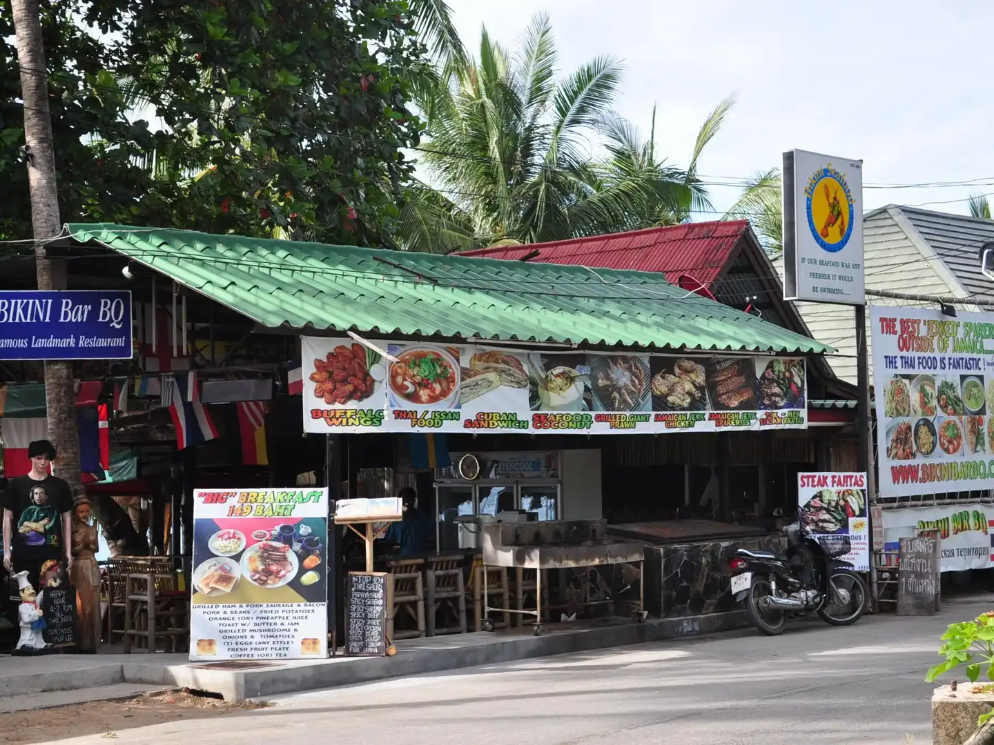 Coconut Beach Resort Bar