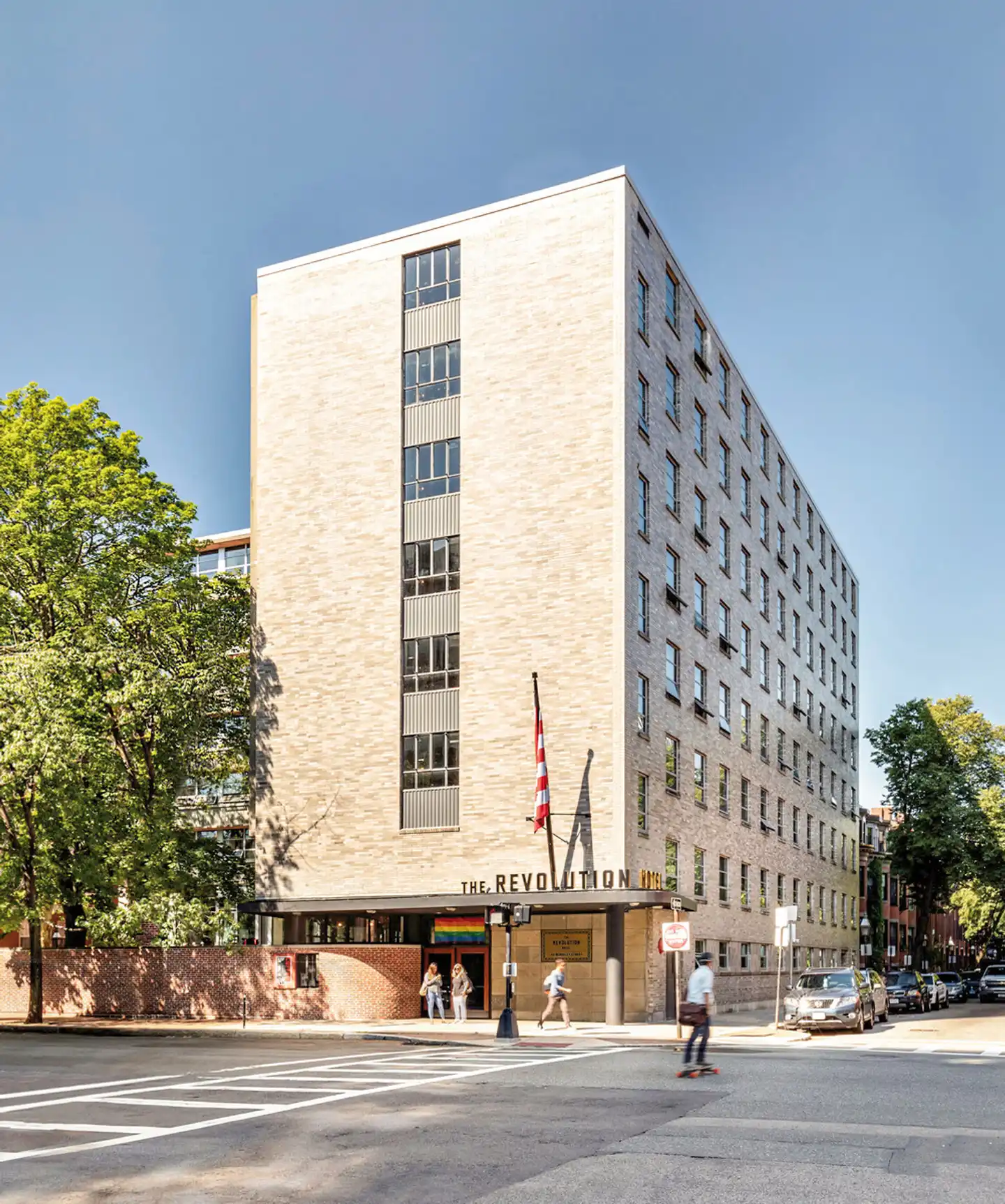 The Revolution Hotel Aussenansicht