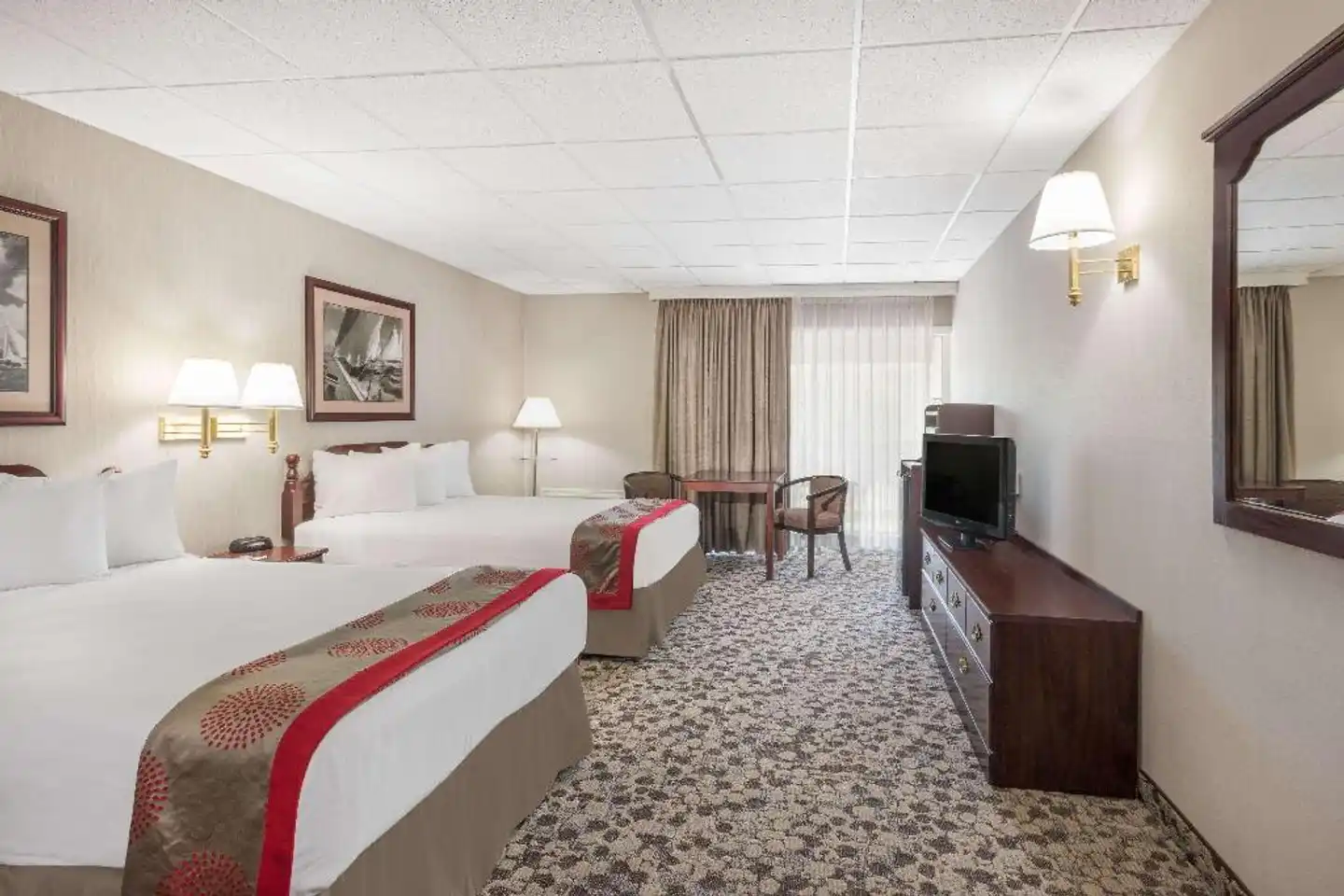 Ramada Plaza by Wyndham Portland Wohnbeispiel