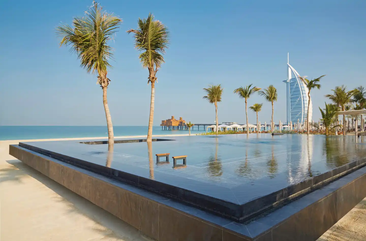 Jumeirah Al Qasr Pool