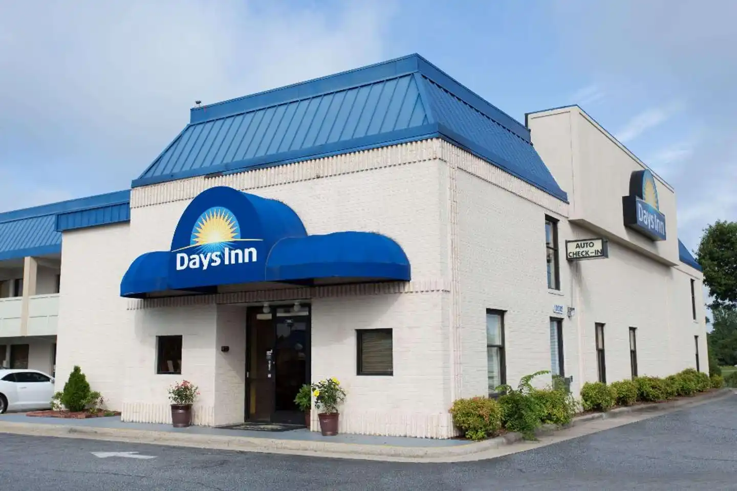 Days Inn by Wyndham High Point/Archdale Aussenansicht