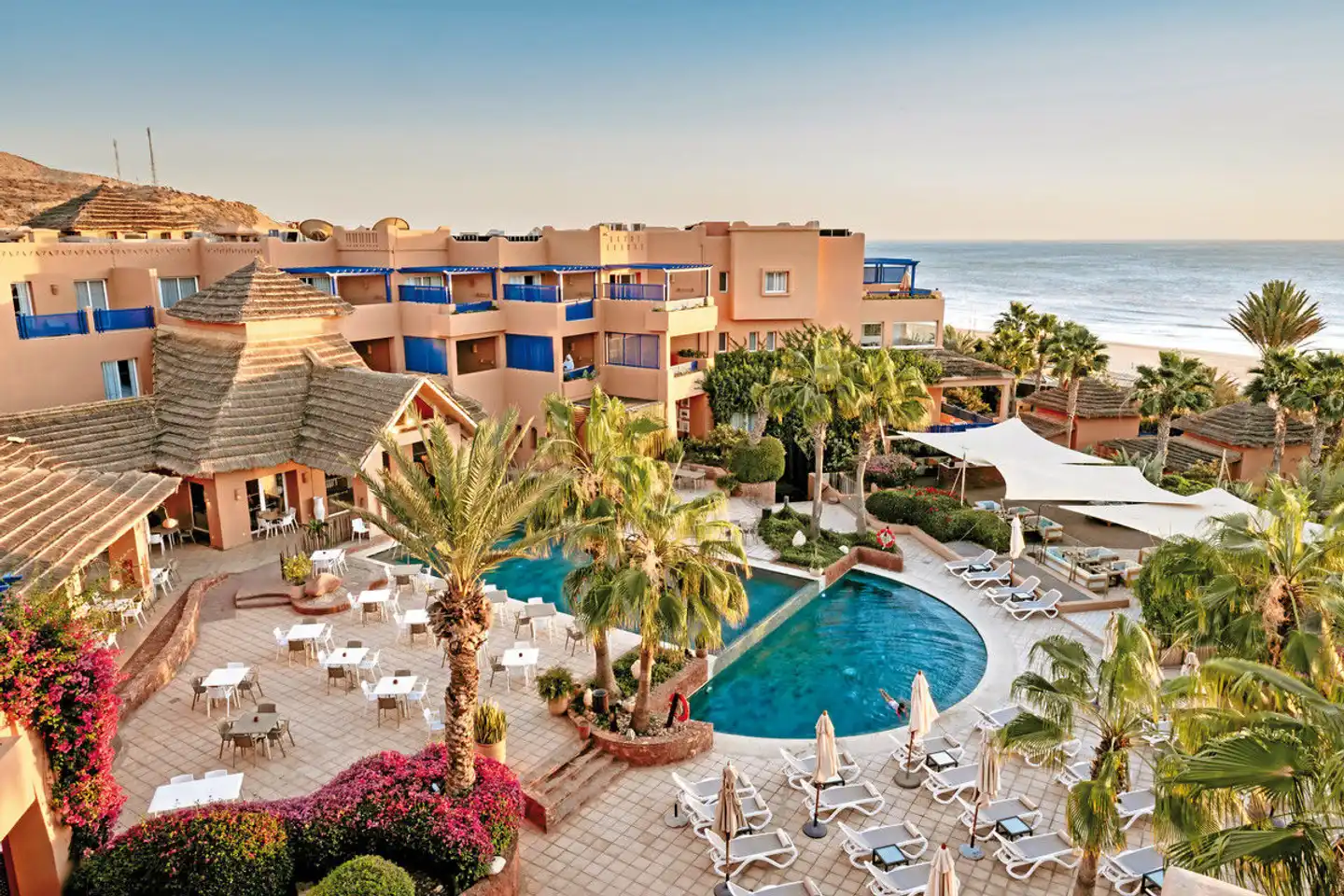 Paradis Plage Resort Aussenansicht