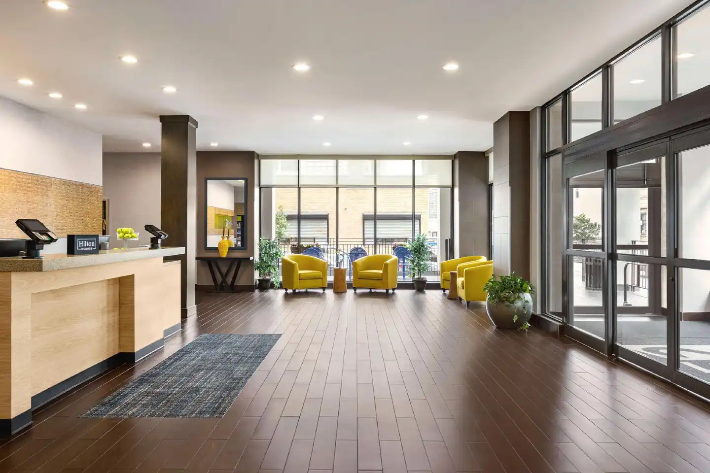 Home2 Suites by Hilton New York Long Island City/ Manhattan View, NY Lobby