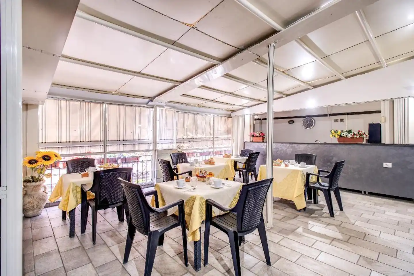 Napoli Suite Restaurant