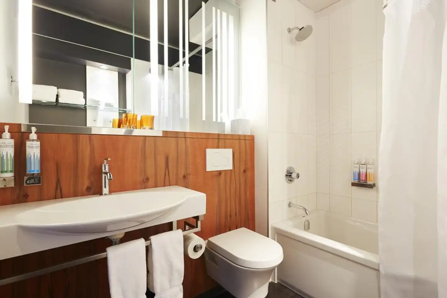 Hôtel Alt Montréal Badezimmer