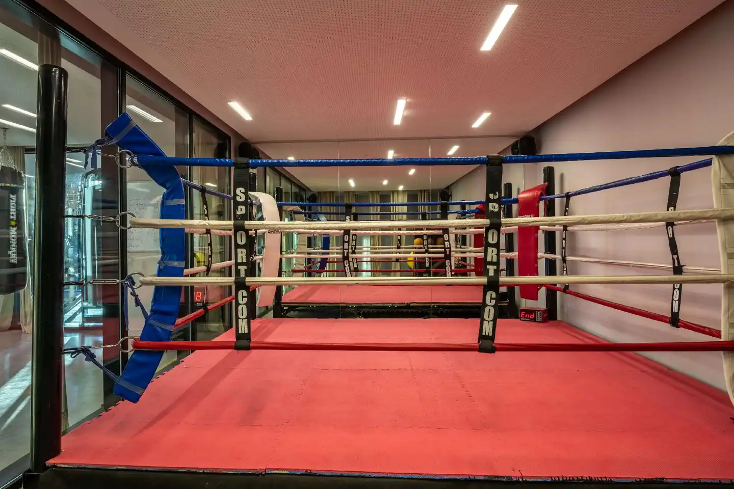 Radisson Blu Hotel, Marrakech Carre Eden Sport und Entertainment