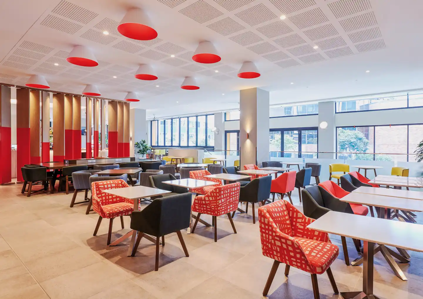 Holiday Inn Express Brisbane Central Lobby