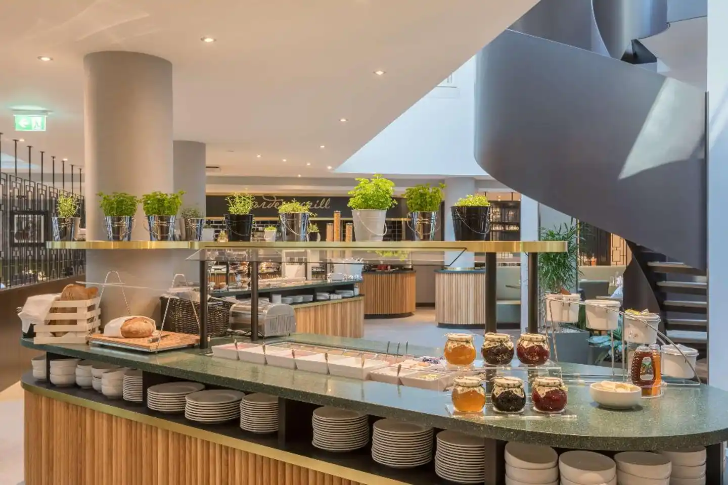 Hilton Garden Inn Frankfurt City Centre Restaurant