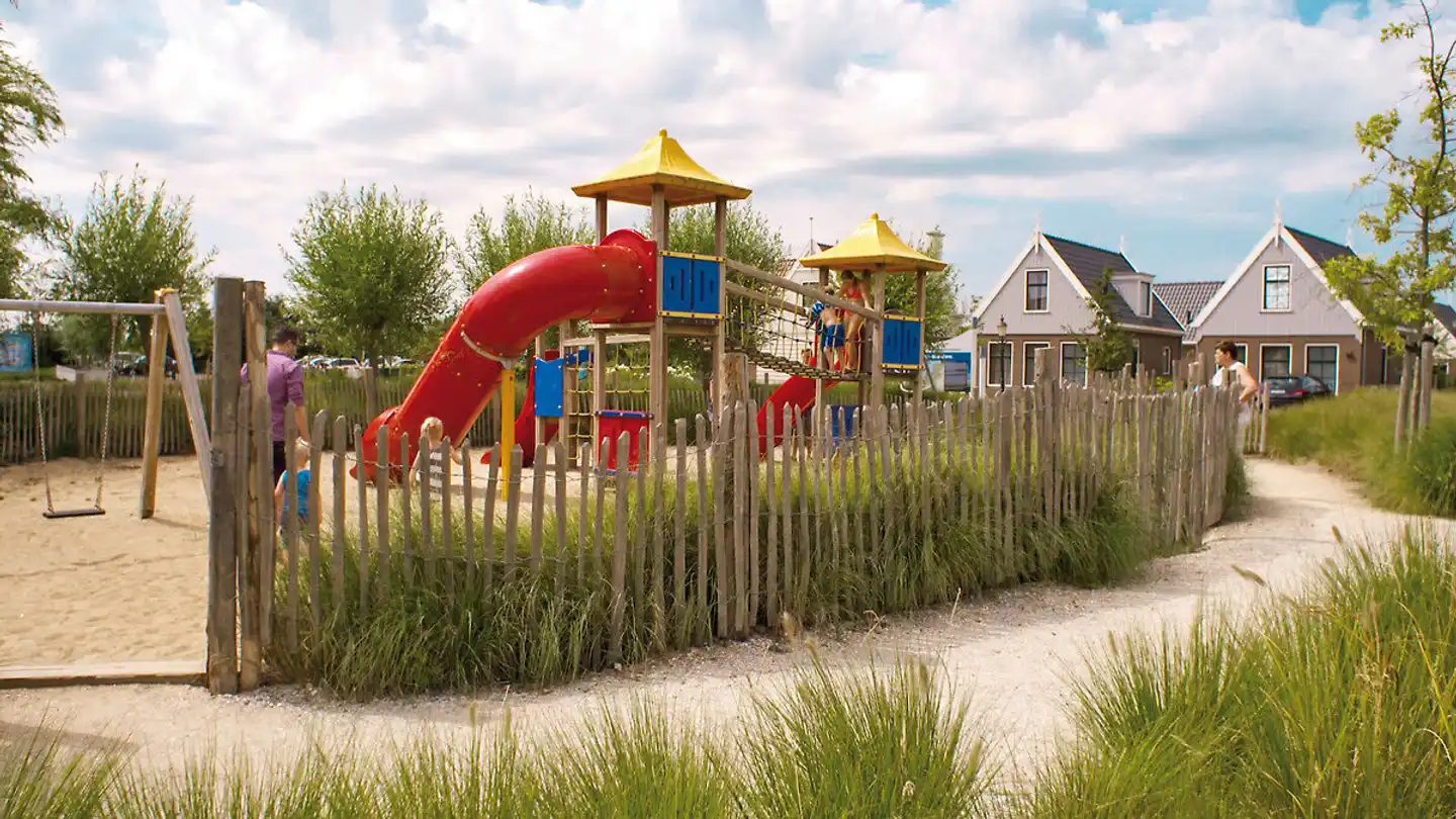 EuroParcs Poort van Amsterdam Sport und Entertainment