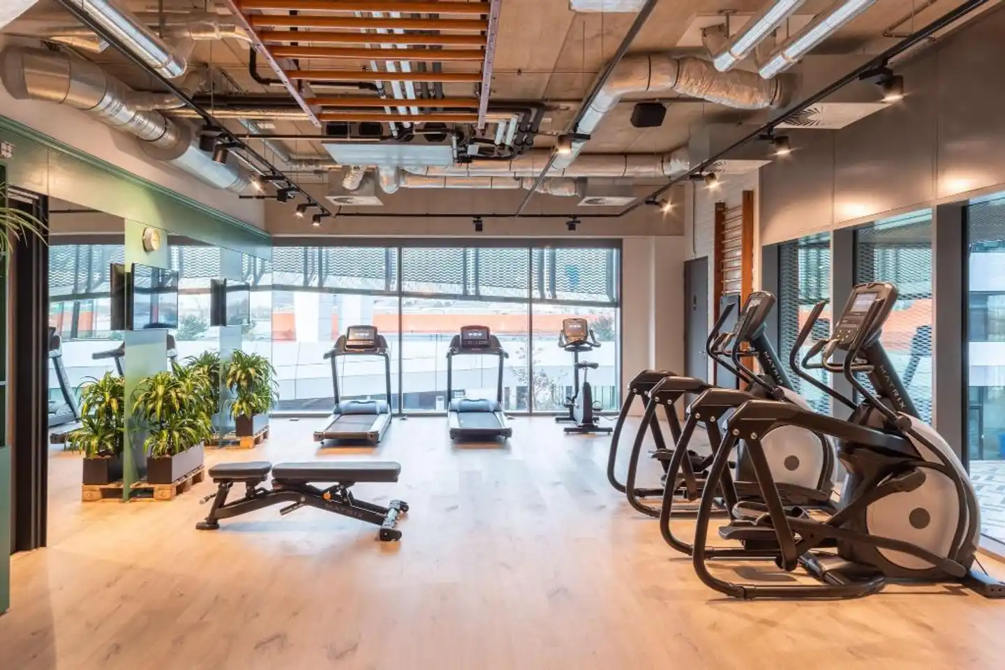 Moxy Amsterdam Houthavens Sport und Entertainment