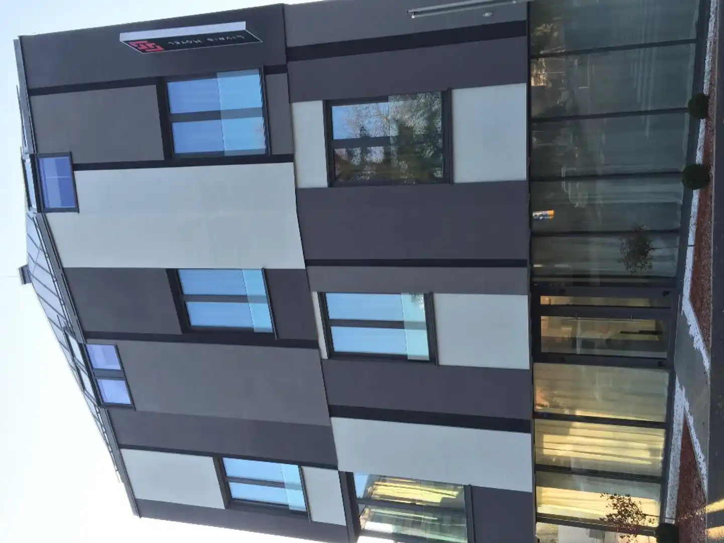 Livris Hotel Modellaufnahme
