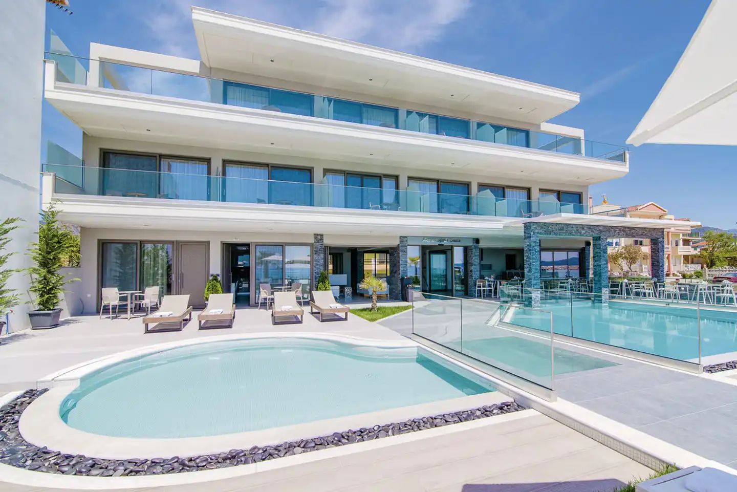 Aegean Infinity Deluxe Pool
