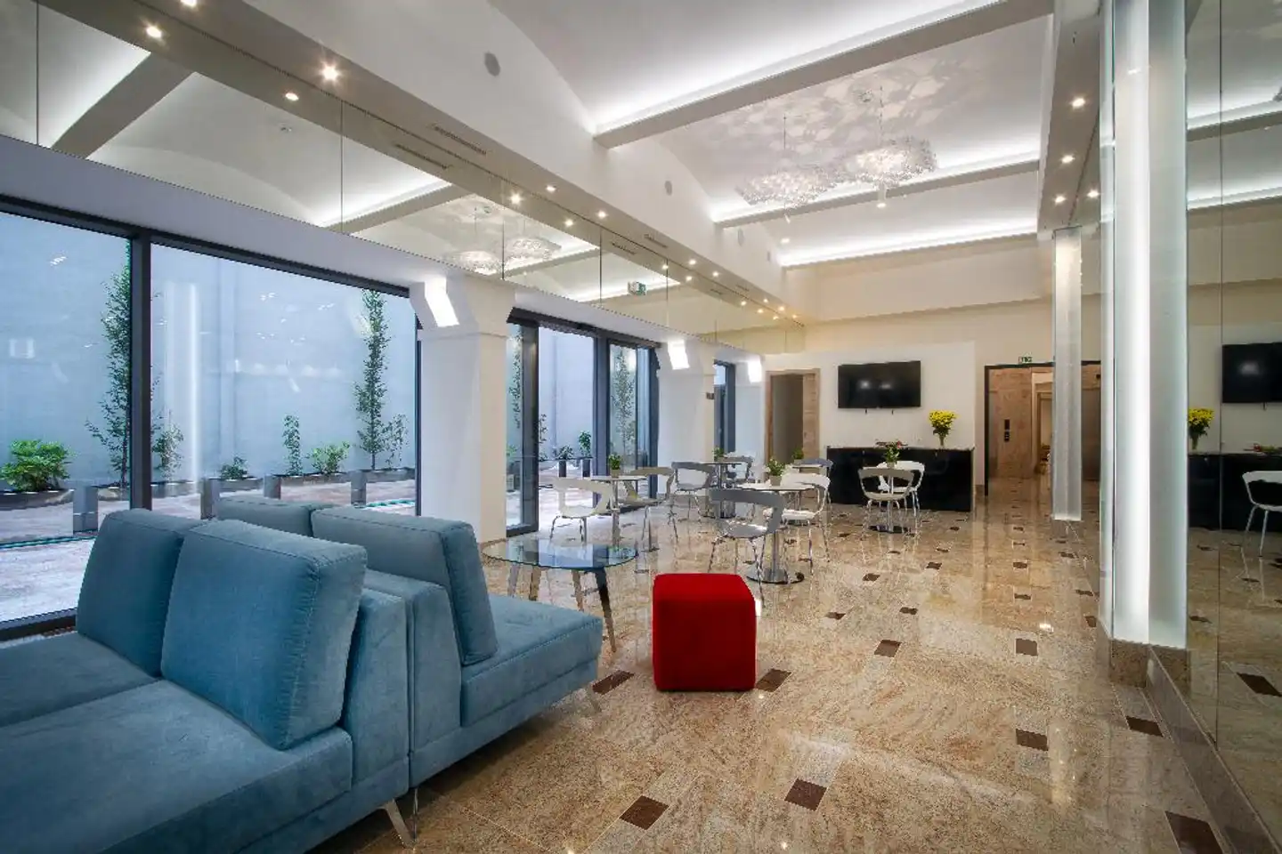 Hotel Essence Lobby