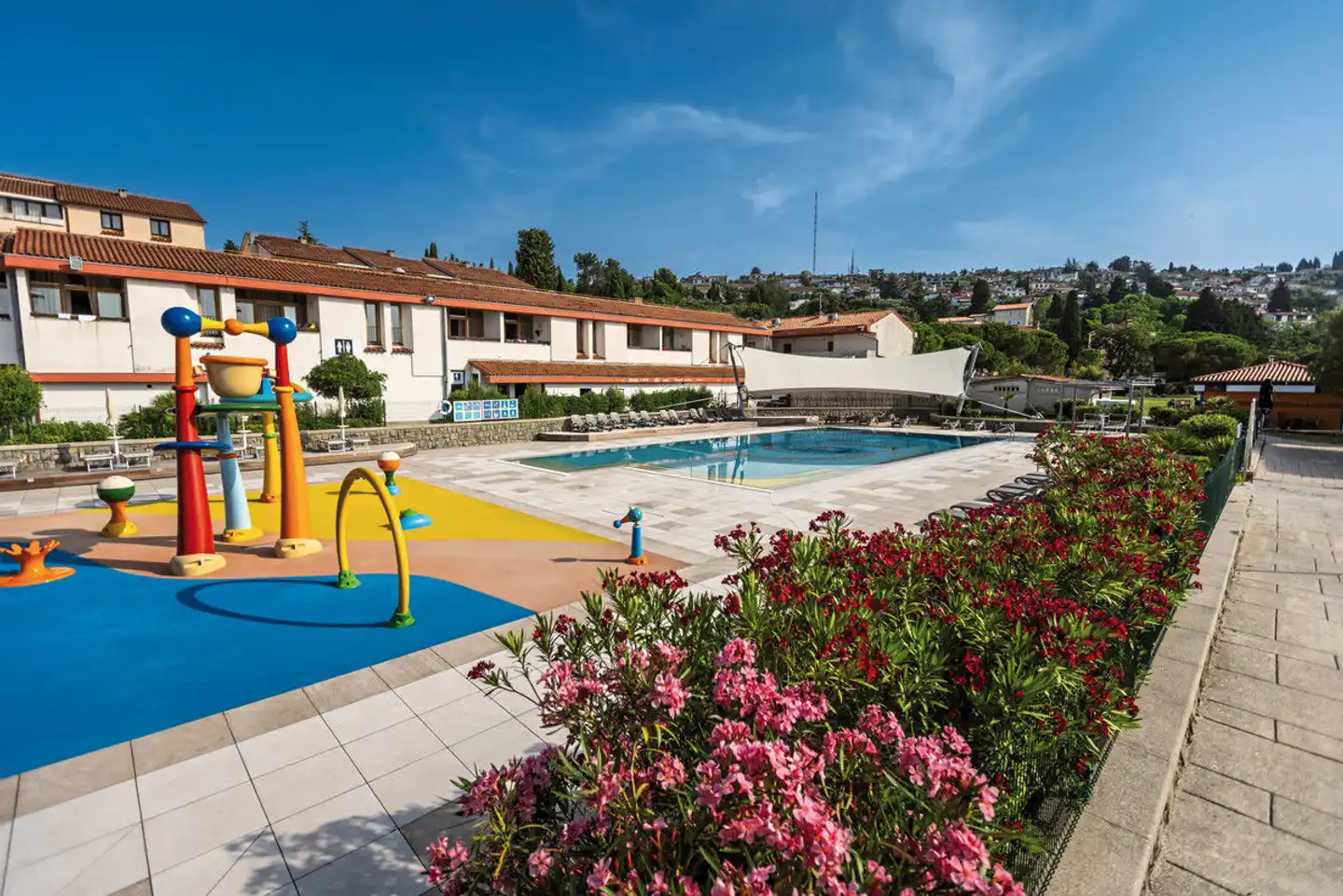 Vile Park Premium Pool