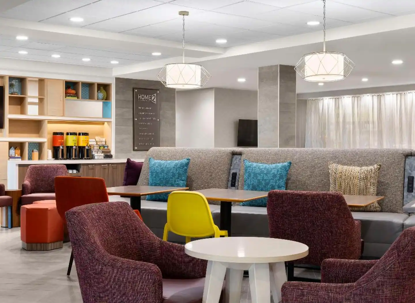 Home2 Suites by Hilton Orlando South Davenport Lobby