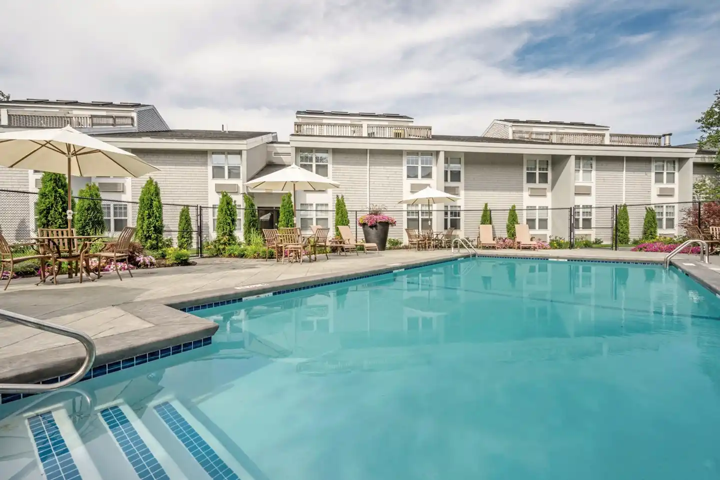 Holiday Inn Cape Cod - Hyannis Pool